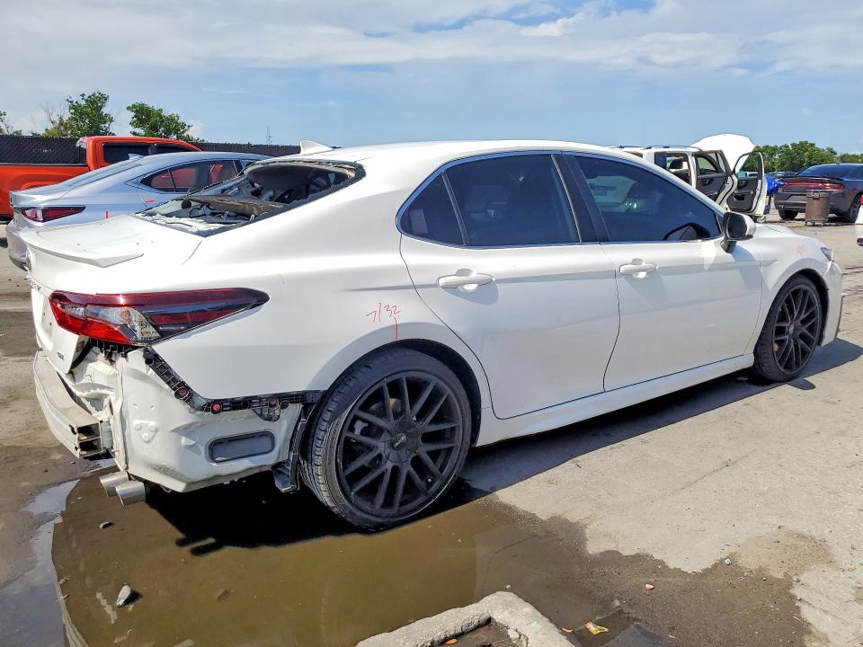 Aukcja sprzedaży 2021 Toyota Camry, vin: 4T1G11AK2MU563143, numer aukcji: 55211176