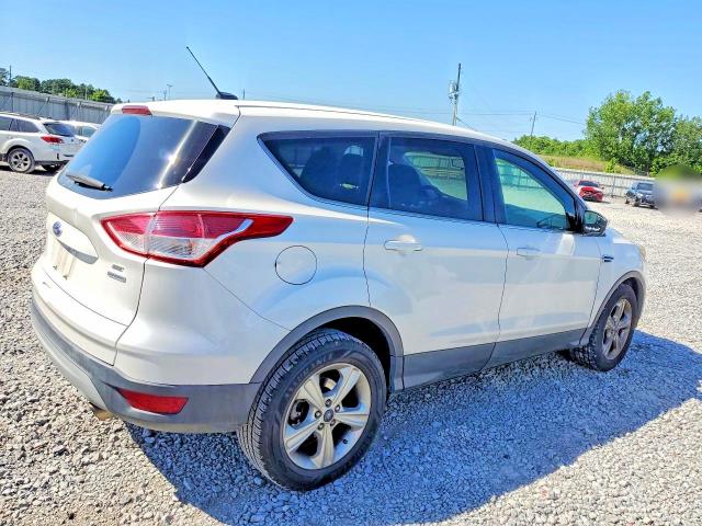 2015 Ford Escape მანქანა იყიდება აუქციონზე, vin: 1FMCU9GX1FUA46328, აუქციონის ნომერი: 53459576