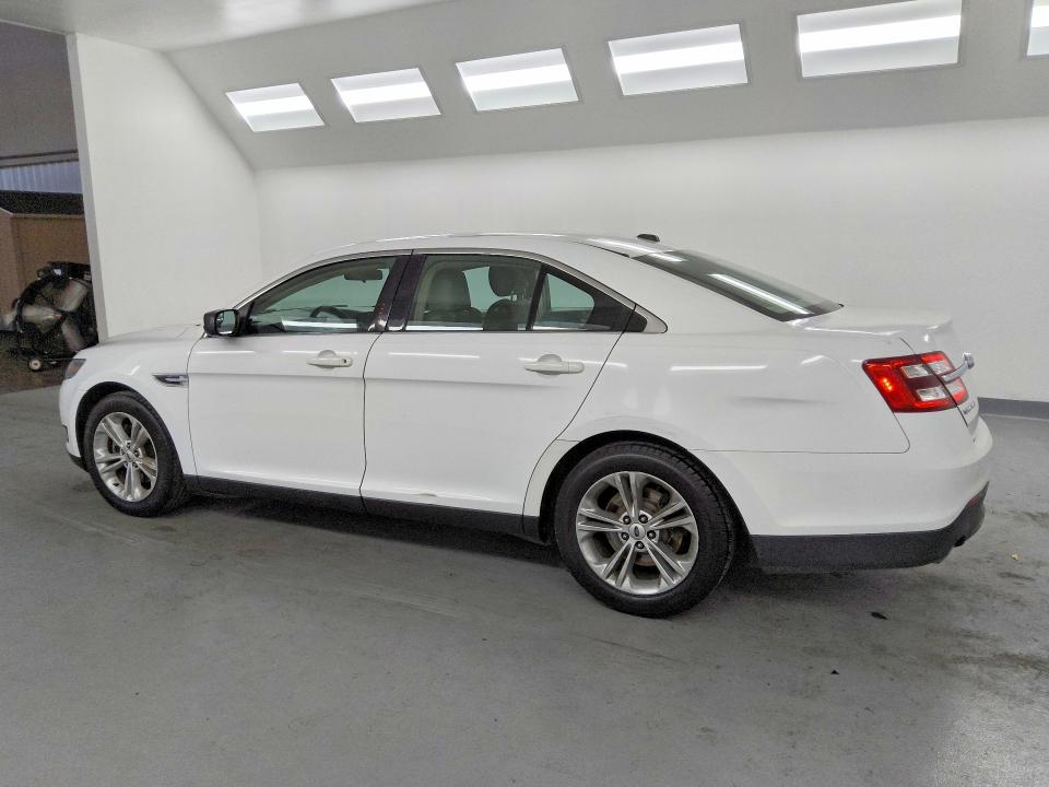 Продажа на аукционе авто 2016 Ford Taurus, vin: 1FAHP2D89GG129372, номер лота: 52137686