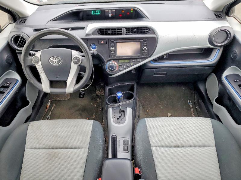 53657286 :رقم المزاد ، JTDKDTB3XC1020616 vin ، 2012 Toyota Prius C مزاد بيع