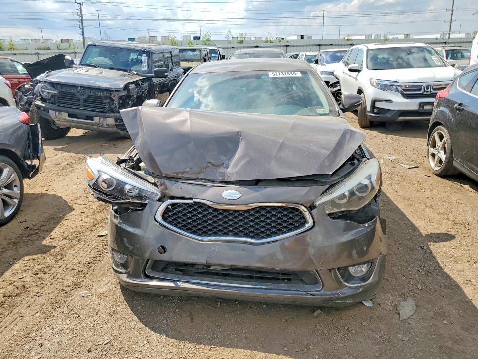 2015 Kia Cadenza მანქანა იყიდება აუქციონზე, vin: KNALN4D70F5178769, აუქციონის ნომერი: 52737886