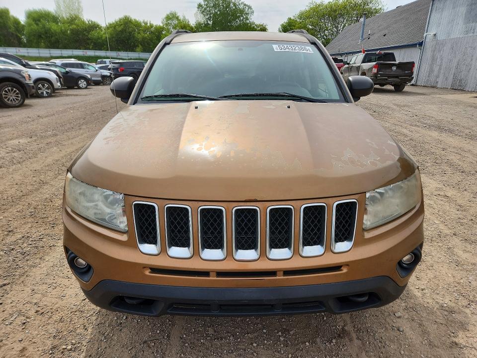 53432386 :رقم المزاد ، 1J4NF5FB8BD165195 vin ، 2011 Jeep Compass مزاد بيع