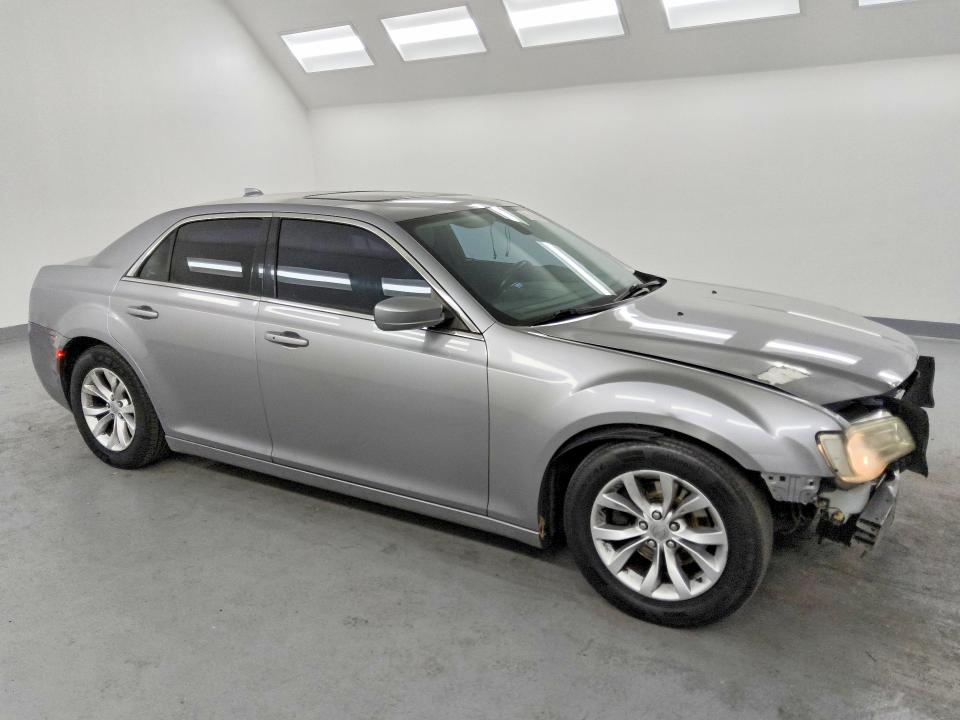 Продаж на аукціоні авто 2015 Chrysler 300, vin: 2C3CCAAG8FH853485, номер лоту: 52264776