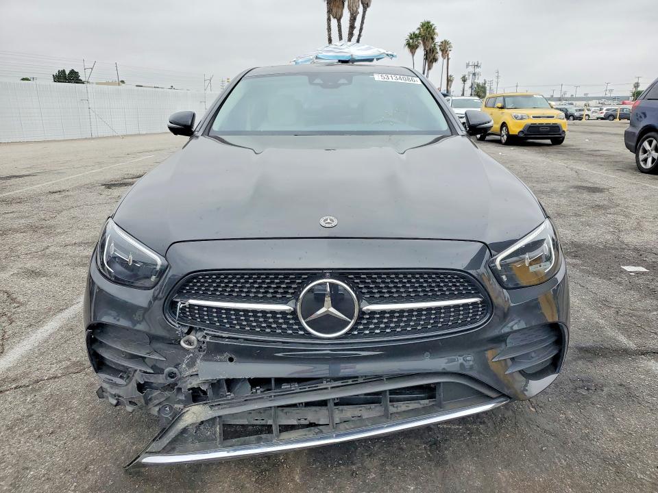 2021 Mercedes-benz E მანქანა იყიდება აუქციონზე, vin: W1KZF8DB0MA967472, აუქციონის ნომერი: 53134086