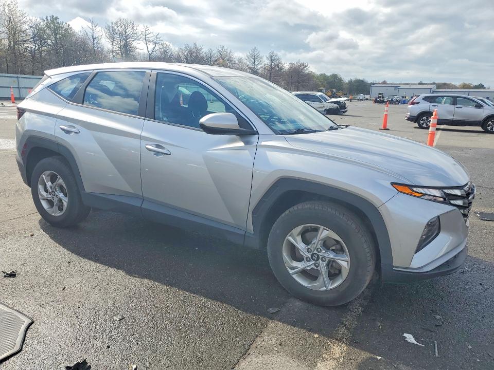 52591356 :رقم المزاد ، 5NMJACAE1NH017815 vin ، 2022 Hyundai Tucson مزاد بيع