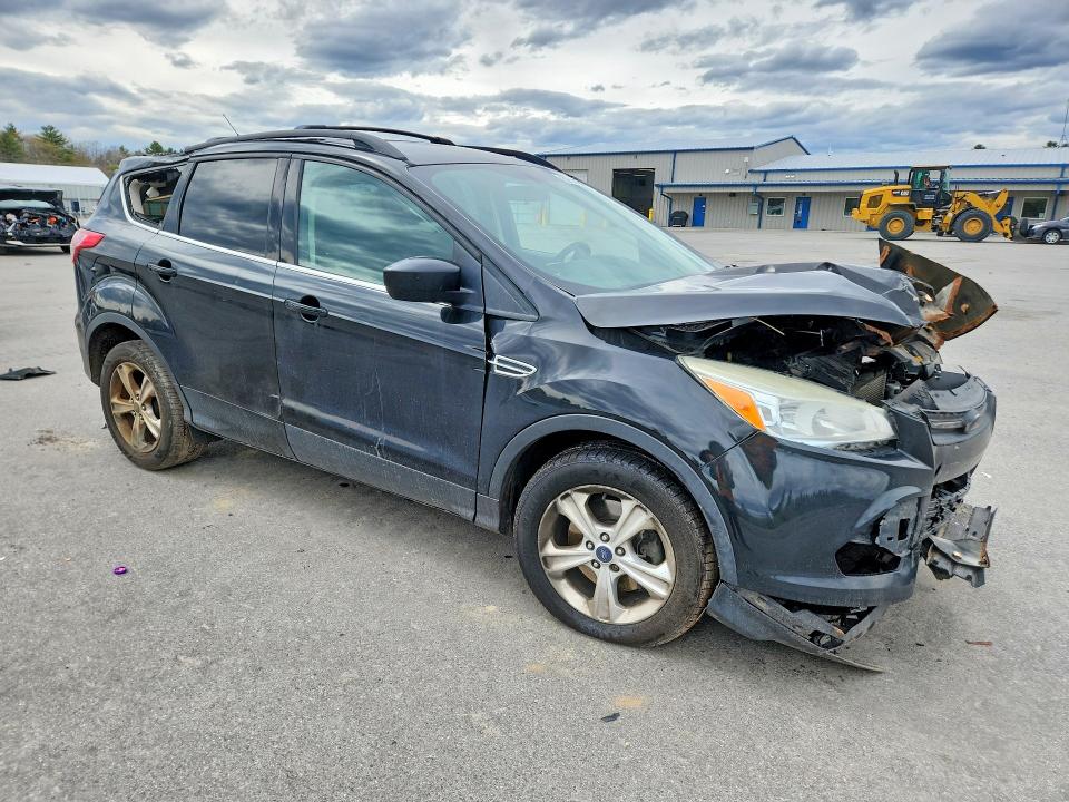 2014 Ford Escape მანქანა იყიდება აუქციონზე, vin: 1FMCU9G98EUB85677, აუქციონის ნომერი: 52930876