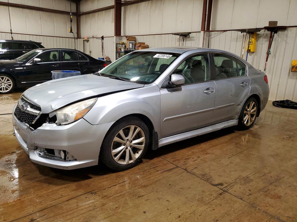 52396146 :رقم المزاد ، 4S3BMDP62D2041044 vin ، 2013 Subaru Legacy مزاد بيع