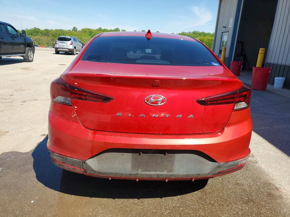 52225196 :رقم المزاد ، 5NPD84LF9LH551505 vin ، 2020 Hyundai Elantra مزاد بيع