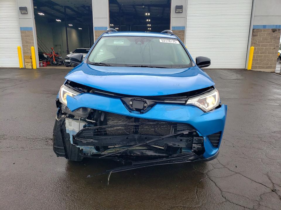 53178176 :رقم المزاد ، JTMBFREV8JD222148 vin ، 2018 Toyota Rav4 مزاد بيع