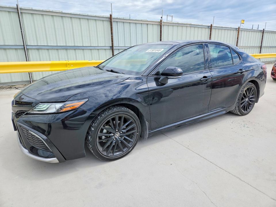 Auction sale of the 2022 Toyota Camry, vin: 4T1K61AK9NU034768, lot number: 51901846