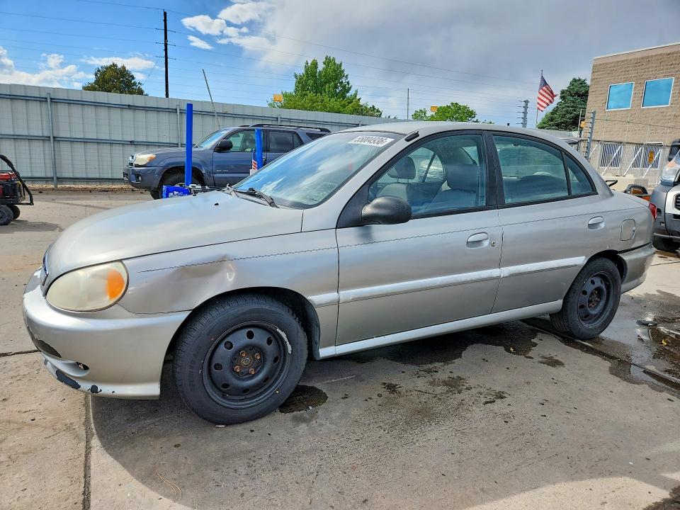 2002 Kia Rio მანქანა იყიდება აუქციონზე, vin: KNADC123X26198833, აუქციონის ნომერი: 55004936
