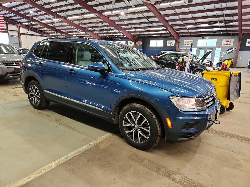 Продажа на аукционе авто 2020 Volkswagen Tiguan, vin: 3VV2B7AX0LM046034, номер лота: 54061596