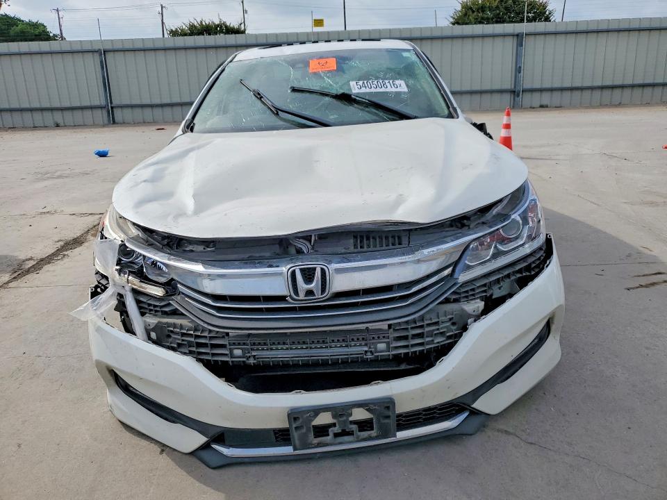 Продаж на аукціоні авто 2017 Honda Accord, vin: 1HGCR2F93HA186001, номер лоту: 54050816