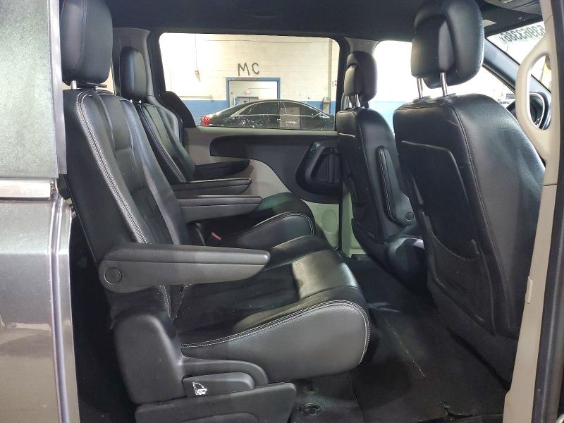 53963386 :رقم المزاد ، 2C4RDGCG0JR266977 vin ، 2018 Dodge Grand Caravan مزاد بيع