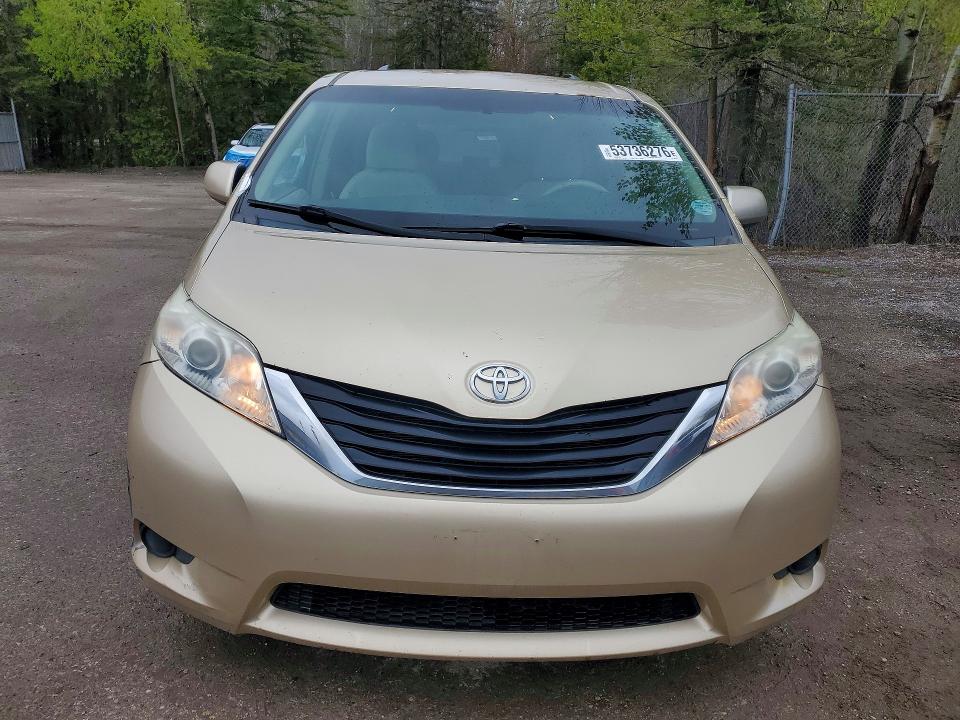 Продажа на аукционе авто 2011 Toyota Sienna, vin: 5TDKA3DC8BS005118, номер лота: 53736276