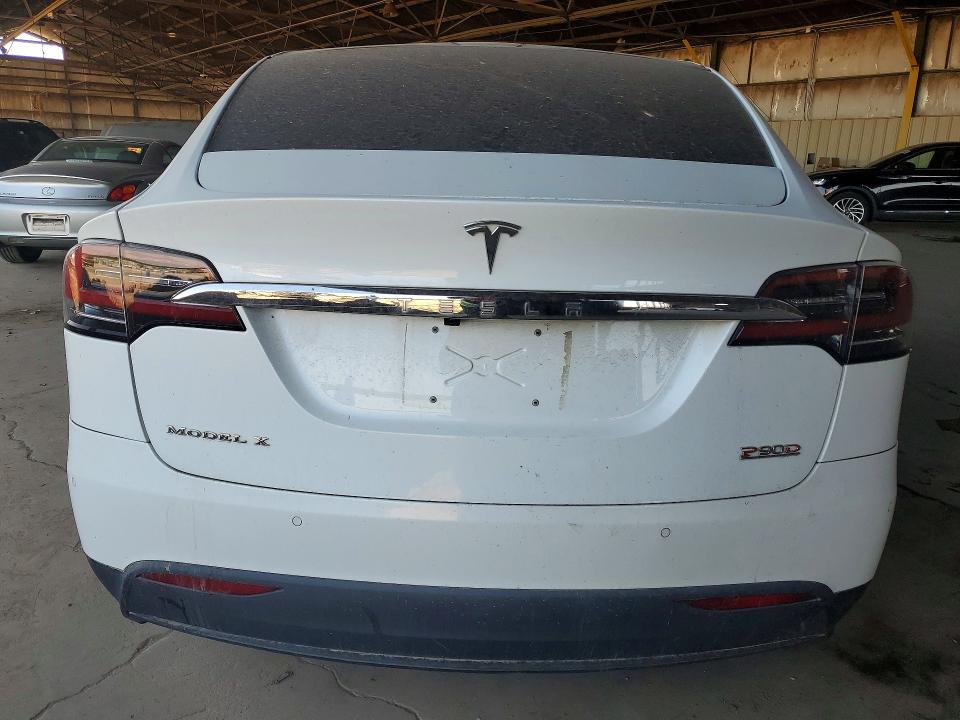 2016 Tesla Model X მანქანა იყიდება აუქციონზე, vin: 5YJXCAE46GFF00055, აუქციონის ნომერი: 52561146