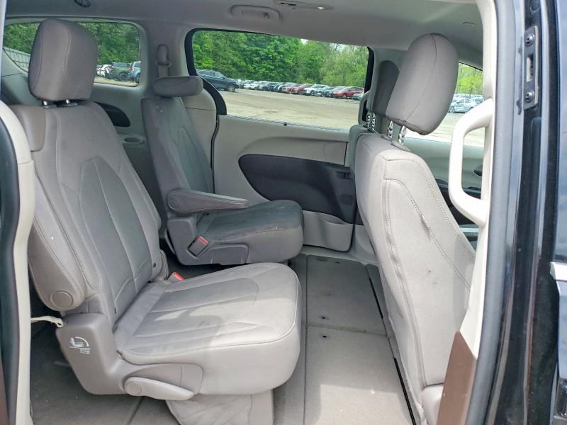 Продаж на аукціоні авто 2018 Chrysler Pacifica, vin: 2C4RC1FG7JR128557, номер лоту: 53701756