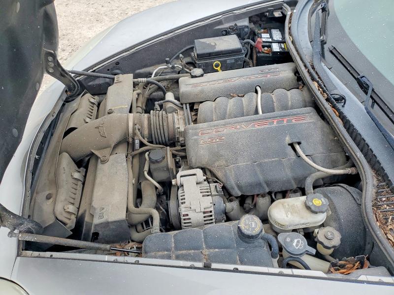 52819226 :رقم المزاد ، 1G1YY34U655123539 vin ، 2005 Chev Corvette مزاد بيع