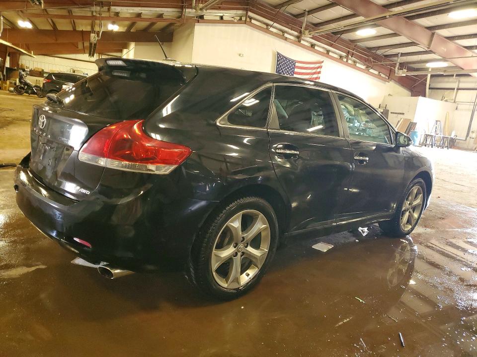 53176526 :رقم المزاد ، 4T3BK3BB4FU116440 vin ، 2015 Toyota Venza مزاد بيع