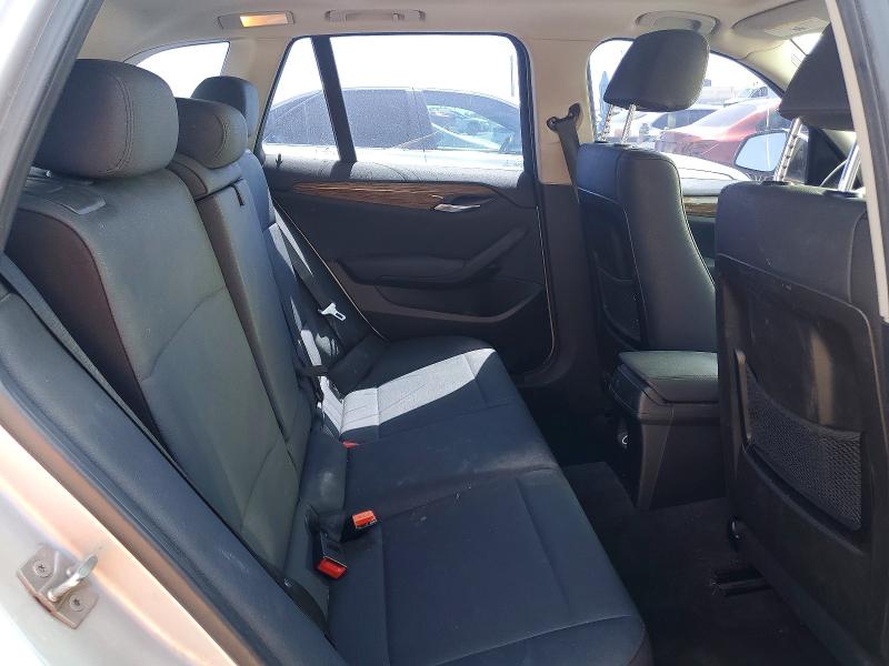 54296396 :رقم المزاد ، WBAVM1C58FVW57077 vin ، 2015 Bmw X1 مزاد بيع