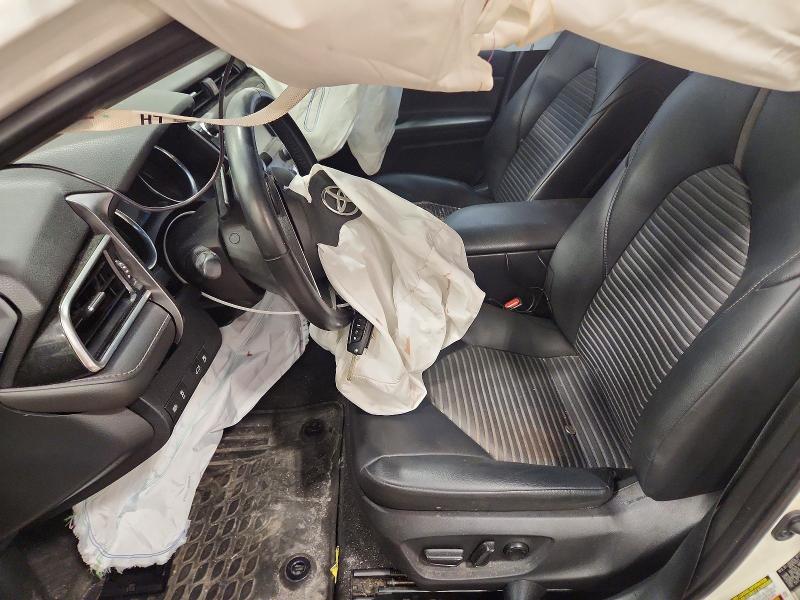 2018 Toyota Camry მანქანა იყიდება აუქციონზე, vin: 4T1B11HKXJU628395, აუქციონის ნომერი: 54636646