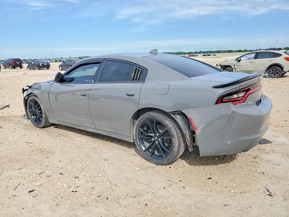 54157436 :رقم المزاد ، 2C3CDXHG2JH200326 vin ، 2018 Dodge Charger مزاد بيع