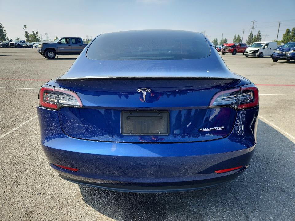 52735776 :رقم المزاد ، 5YJ3E1EC6MF093668 vin ، 2021 Tesla Model 3 مزاد بيع