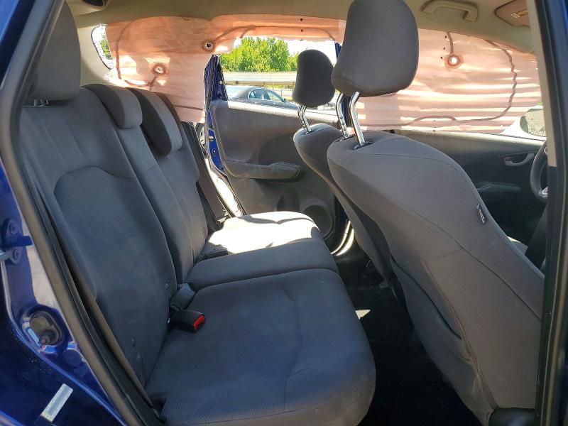53572016 :رقم المزاد ، JHMGE8H33DC015768 vin ، 2013 Honda Fit مزاد بيع
