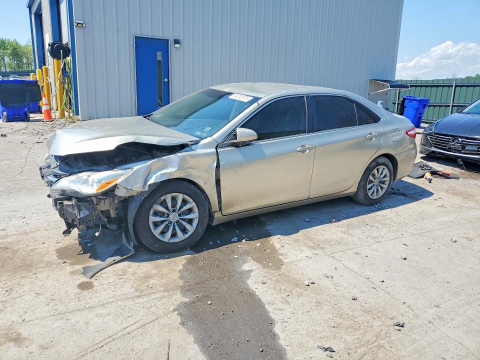 Aukcja sprzedaży 2015 Toyota Camry, vin: 4T1BF1FKXFU110573, numer aukcji: 54052676