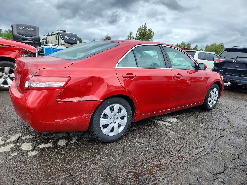 52754076 :رقم المزاد ، 4T1BF3EK6AU080994 vin ، 2010 Toyota Camry مزاد بيع