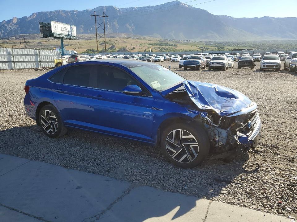 53327786 :رقم المزاد ، 3VWGM7BU9RM014935 vin ، 2024 Volkswagen Jetta مزاد بيع