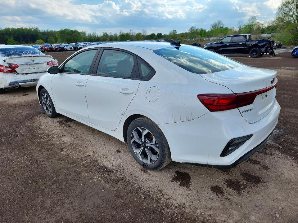 Продажа на аукционе авто 2021 Kia Forte, vin: 3KPF24AD7ME410014, номер лота: 52216276