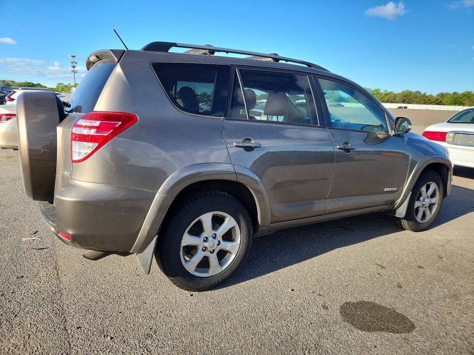 2012 Toyt Rav4 მანქანა იყიდება აუქციონზე, vin: 2T3DF4DV3CW261104, აუქციონის ნომერი: 55549036