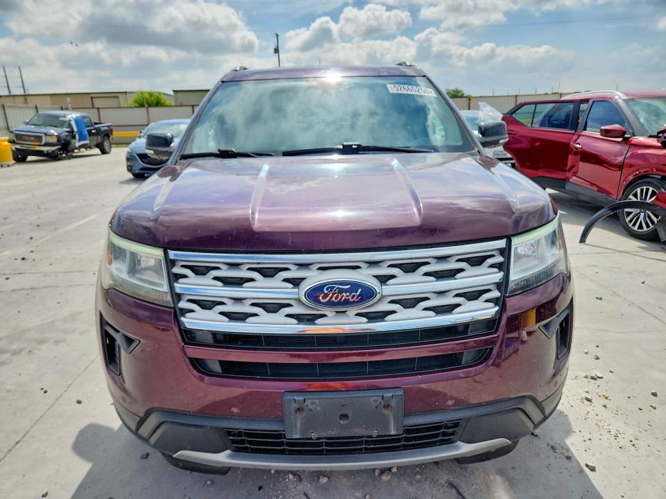 52665256 :رقم المزاد ، 1FM5K7D82JGC70117 vin ، 2018 Ford Explorer مزاد بيع