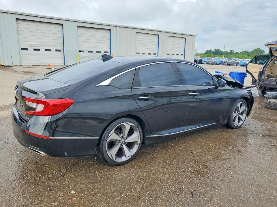 2018 Honda Accord მანქანა იყიდება აუქციონზე, vin: 1HGCV1F94JA122609, აუქციონის ნომერი: 53666736