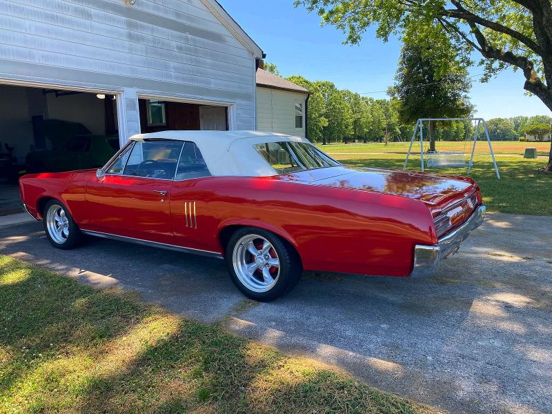 Продажа на аукционе авто 1967 Pontiac Lemans, vin: 237677B123751, номер лота: 52601836