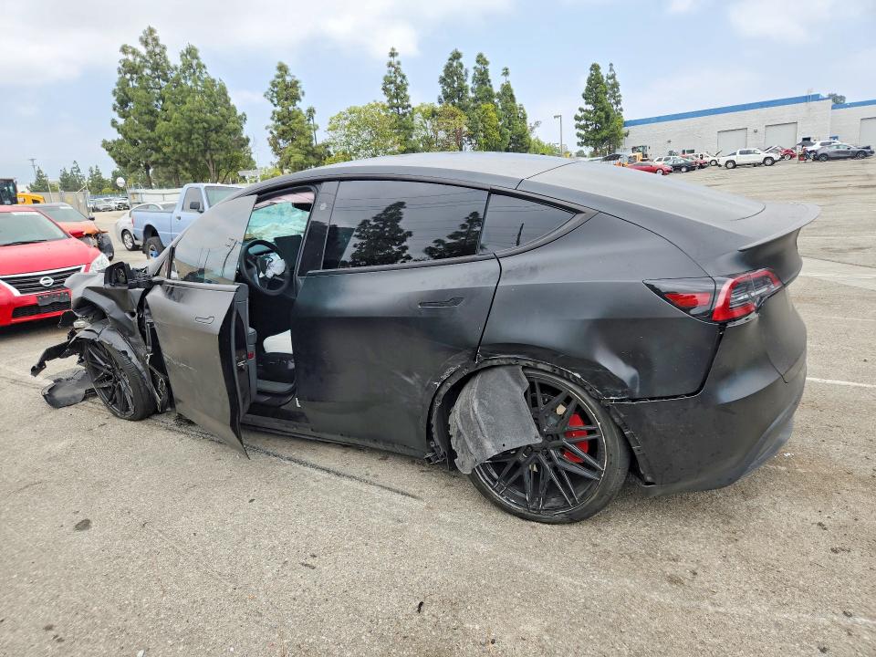 Продаж на аукціоні авто 2024 Tesla Model Y, vin: 7SAYGDEF0RA326320, номер лоту: 53571536