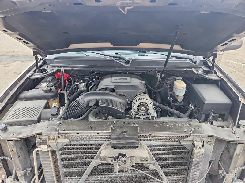 53994066 :رقم المزاد ، 1GNSCJE00CR250473 vin ، 2012 Chevrolet Suburban مزاد بيع