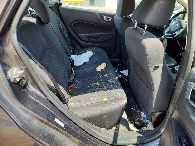 54305906 :رقم المزاد ، 3FADP4BJ7FM161709 vin ، 2015 Ford Fiesta مزاد بيع