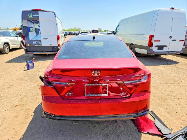 2025 Toyota Camry მანქანა იყიდება აუქციონზე, vin: 4T1DBADK6SU015557, აუქციონის ნომერი: 53819406