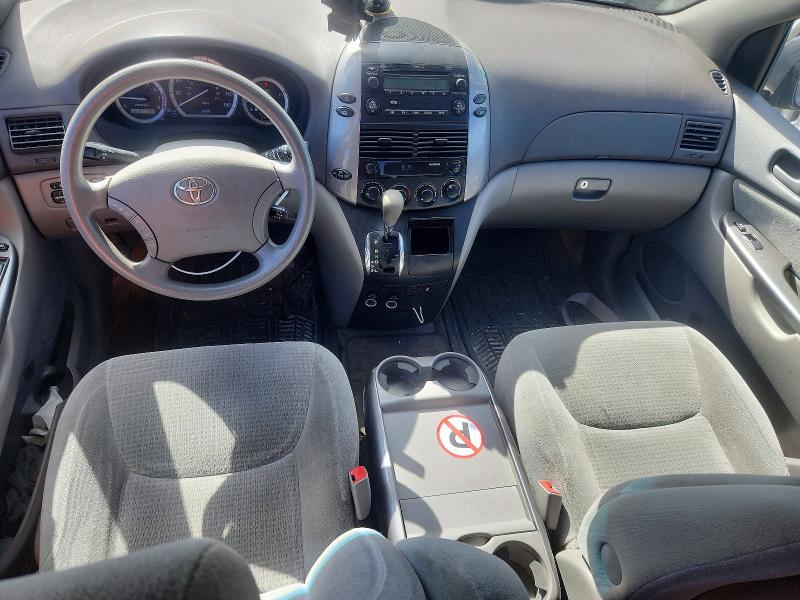 2007 Toyota Sienna მანქანა იყიდება აუქციონზე, vin: 5TDZK29C07S004924, აუქციონის ნომერი: 54162096