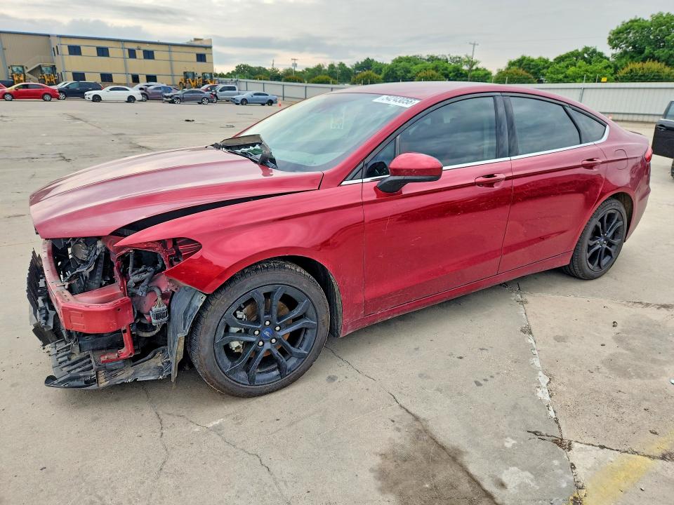 54243056 :رقم المزاد ، 3FA6P0HD4KR113813 vin ، 2019 Ford Fusion مزاد بيع