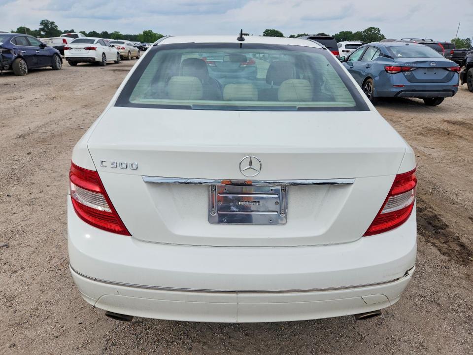 50641156 :رقم المزاد ، WDDGF54X09R050669 vin ، 2009 Mercedes-benz C مزاد بيع