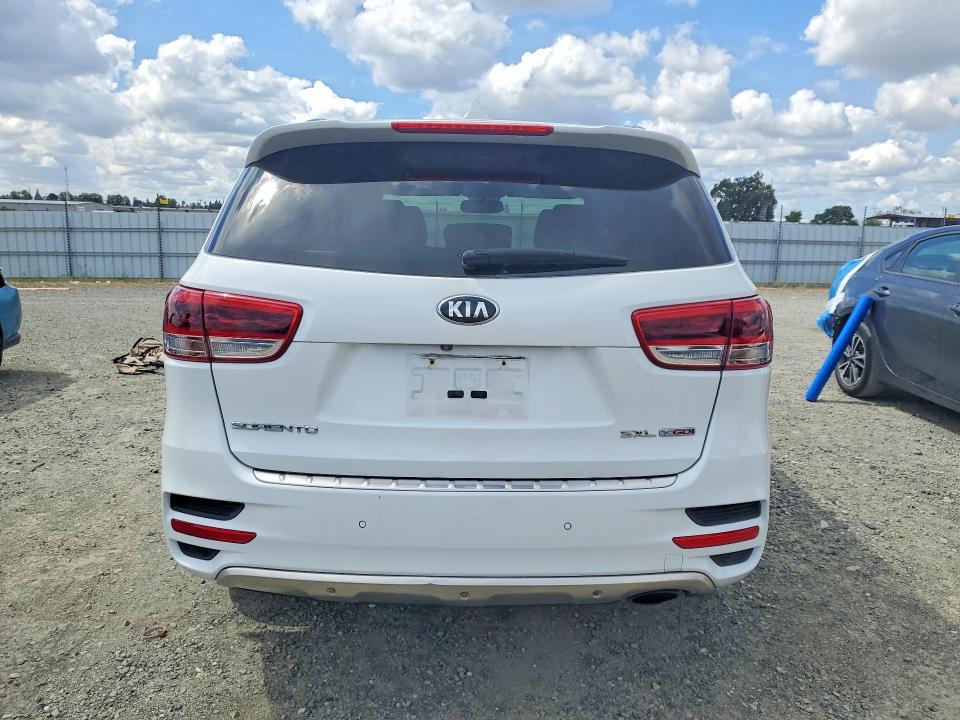 53555006 :رقم المزاد ، 5XYPKDA12GG029981 vin ، 2016 Kia Sorento مزاد بيع