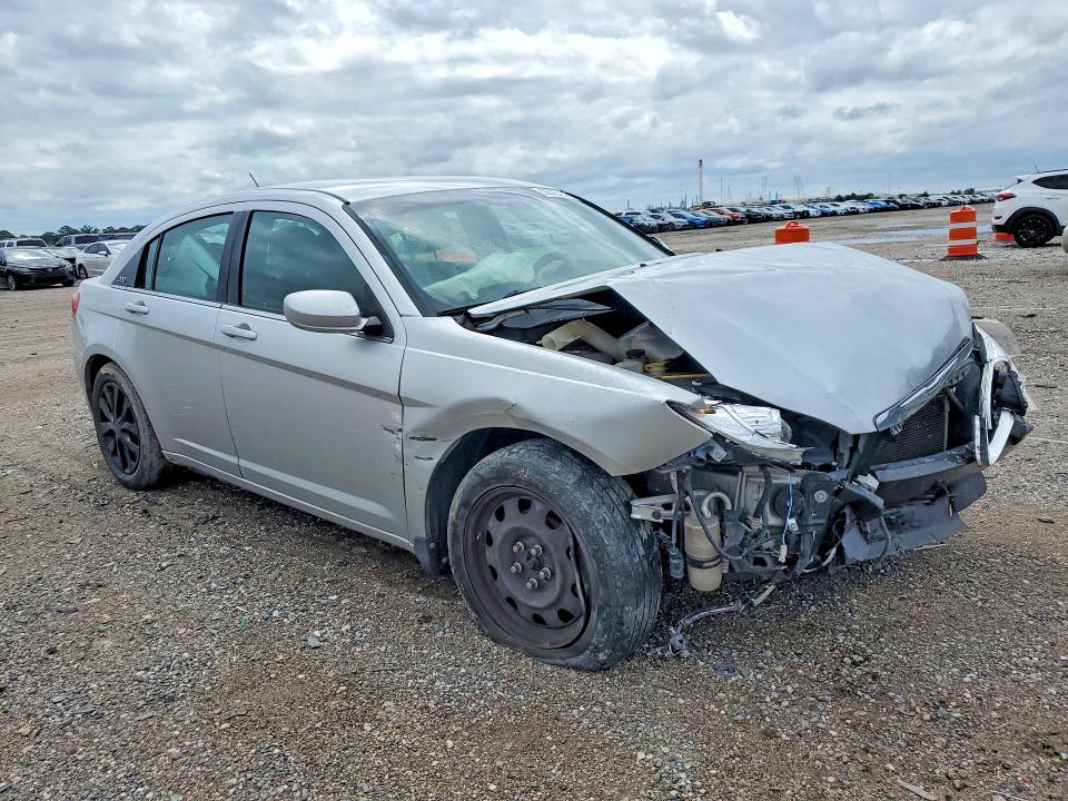 52925346 :رقم المزاد ، 1C3CCBAB9CN101839 vin ، 2012 Chrysler 200 مزاد بيع