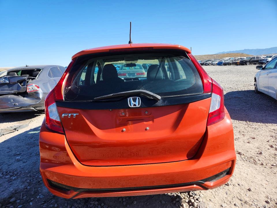 Продажа на аукционе авто 2018 Honda Fit, vin: 3HGGK5H48JM731062, номер лота: 53410286