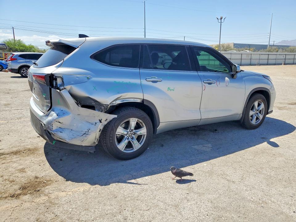 2022 Toyota Highlander მანქანა იყიდება აუქციონზე, vin: 5TDBZRBH0NS570719, აუქციონის ნომერი: 53577956