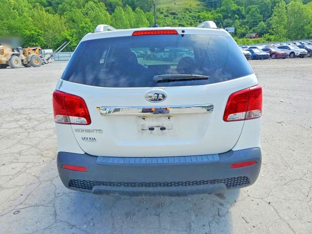 54211296 :رقم المزاد ، 5XYKTDA2XDG400994 vin ، 2013 Kia Sorento مزاد بيع
