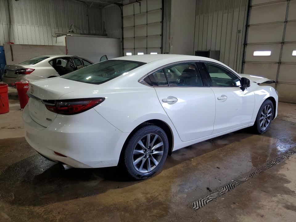 Продаж на аукціоні авто 2018 Mazda 6, vin: JM1GL1UM2J1336687, номер лоту: 52309906