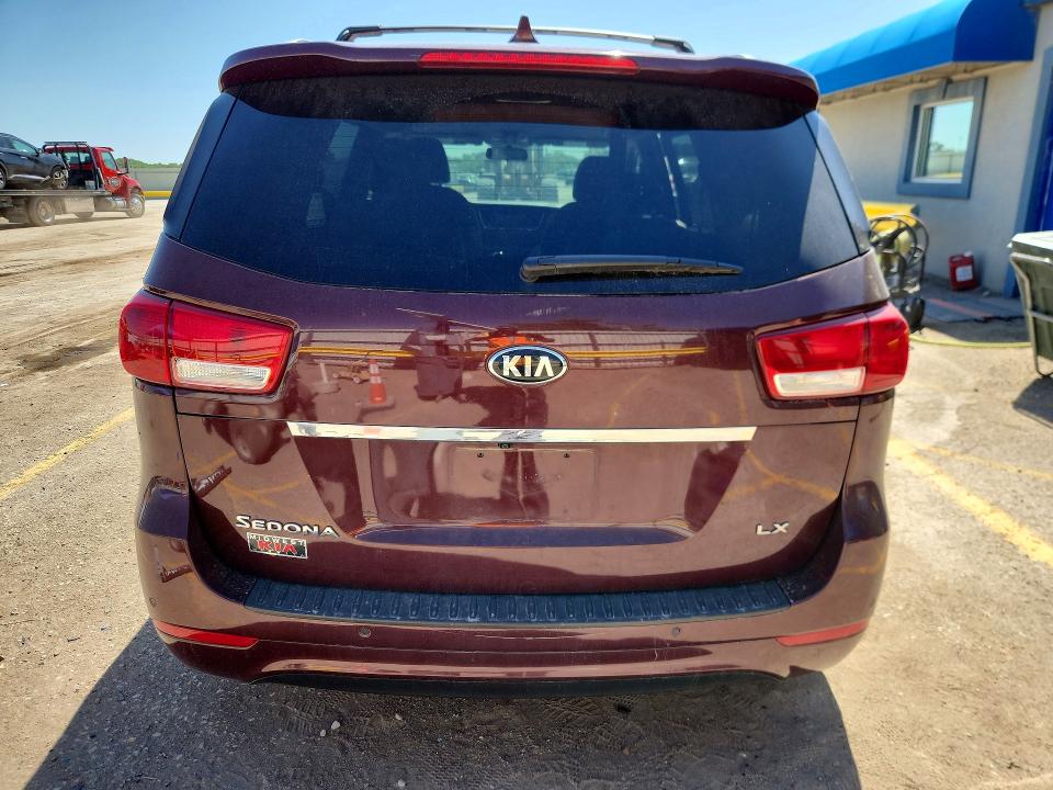 53604616 :رقم المزاد ، KNDMB5C16G6194943 vin ، 2016 Kia Sedona مزاد بيع
